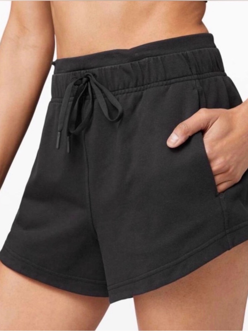 Lululemon Inner Glow 3” Shorts Black Size 4
